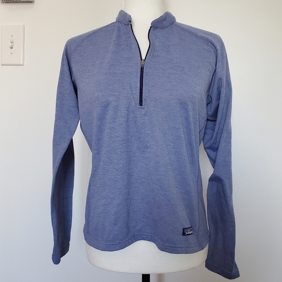 Patagonia half zip up sweater - Picture 2 of 5